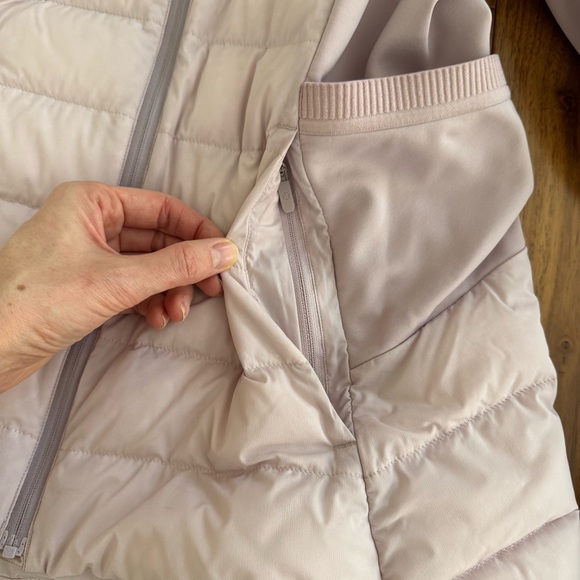 Lululemon Down For It All Jacket in Porcelain Pink size 6 - Picture 12 of 15